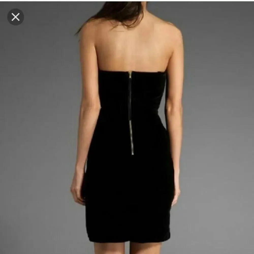 Marc by Marc Jacobs Black Velvet Strapless Mini Dress with Built in Bra - 4 - Picture 3 of 12